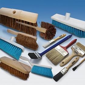 Domestic Brushes & Brooms