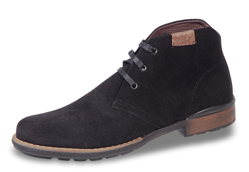 Men's boots type chukka from black suede