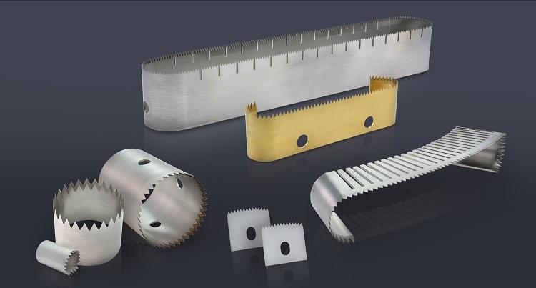 Knives for packaging applications