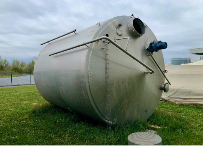 Stainless steel mixing tank - Agitated / Isolated