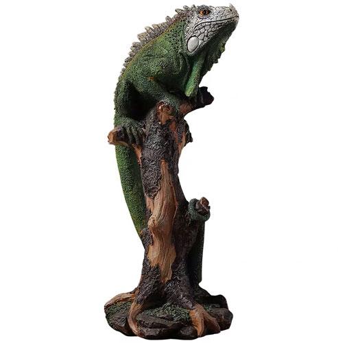 Realistic life like resin lizard figurine statue