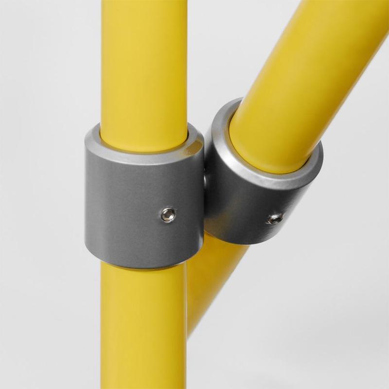 Universal tube connectors