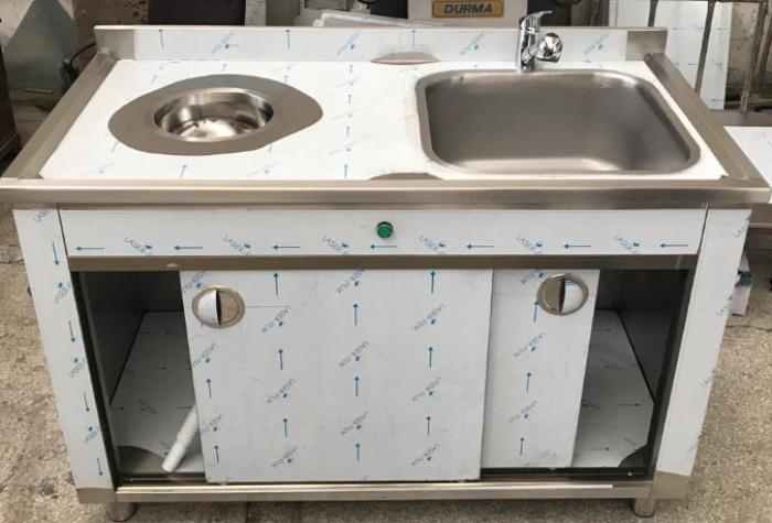  Sink for Liquid Waste Discharge