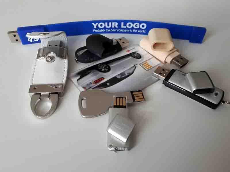 USB and cardboard package for USB