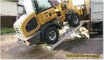 Loading ramps for wheel loaders and construction machines with a load capacity
