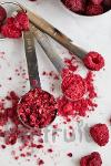Freeze-dried raspberries (grits and powder)