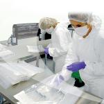 Cleanroom Contract Packing & Liquid Filling