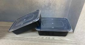 Plastic microwave containers