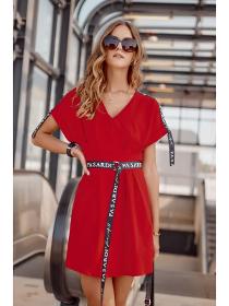 Waisted dress with a belt red FI662