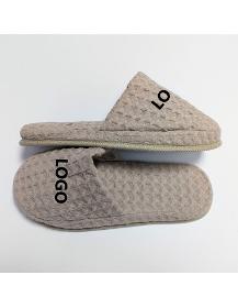 Luxury Honeycomb waffle slippers with embroidered logo - Marshmallow sole