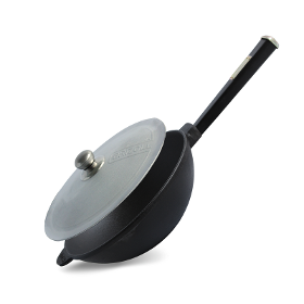 Cast iron WOK pan 2,2 l with wooden