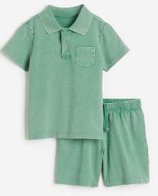 Children's Clothing 19