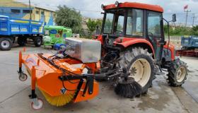 TRACTOR BACK MOUNTED ROAD SWEEPER