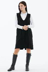 V-neck sleeveless back button knitwear dress - black