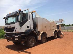 C005 Iveco Trakker 440 Recovery