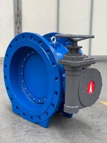 DOUBLE FLANGED BUTTERFLY VALVE