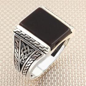 925 sterling silver ring with onyx stone