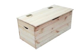 Wooden chest, Poland, manufacturer.