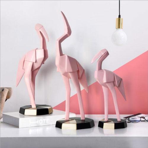 Resin home decoration polygon origami flamingo statue