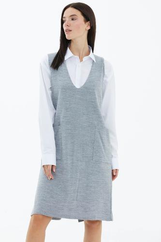 V-neck sleeveless back button knitwear dress - grey
