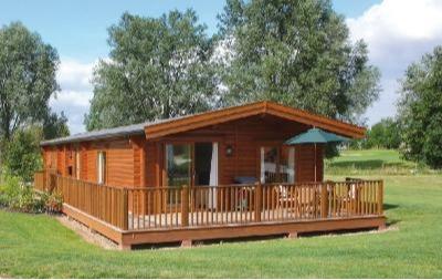 Self build timber homes, self assembly home kits