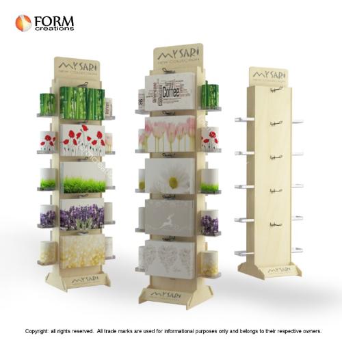 FC.17101 Foldable plywood display with hooks