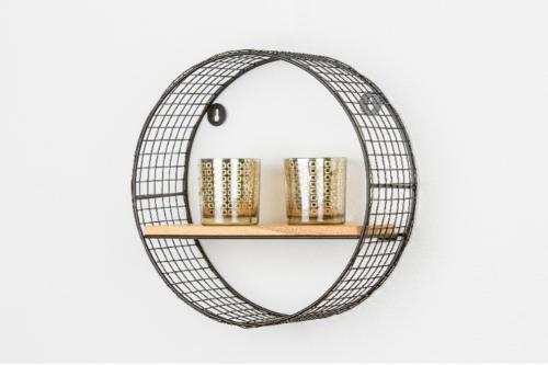 Set of 2 coil round wall shelves 