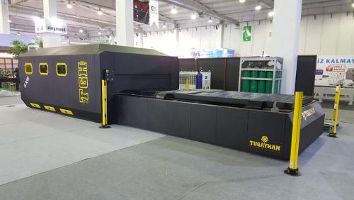 Fiber Laser Cutting Machine