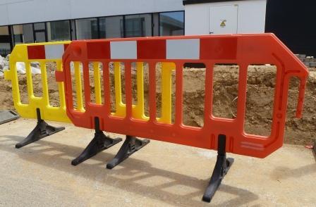 Plastic pedestrian barrier 2 m / H 1 m orange - weight 1 ...