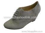 Lady shoe with heel