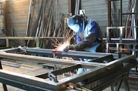 Small / medium light steel constructions forging and welding