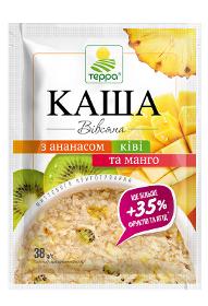 Instant Oatmeal With Mango, Kiwi and Pineapple